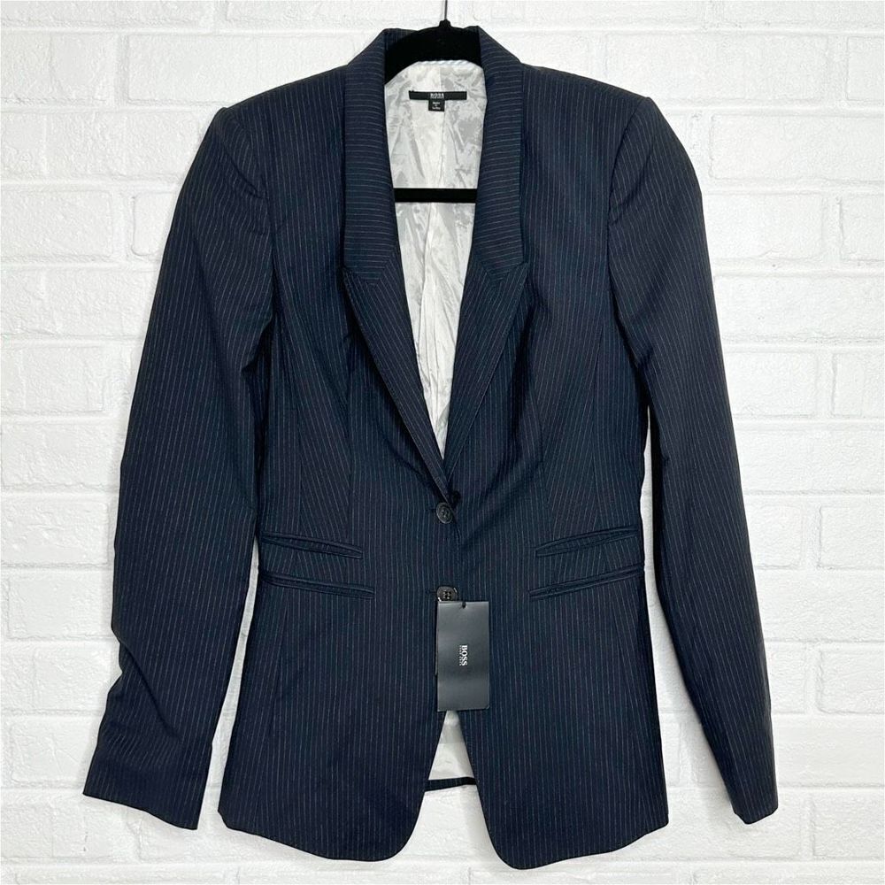 NWT BOSS Hugo Boss Womens 2 Button Blazer Gray Pinstripe Wool Blend size 2‎